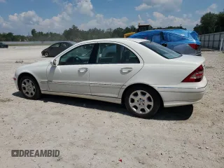 2005 Mercedes-Benz C 240 with VIN WDBRF61J35F580329, listed as a Copart auction lot 65527144 with 91,525 mi miles and Salvage Title. Bid and sale history available at DreamBid. Image 2.