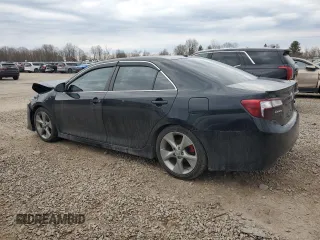 2014 Toyota Camry L with VIN 4T1BF1FK2EU351400, listed as a Copart auction lot 52198935 with 142,318 mi miles and Salvage Title. Bid and sale history available at carsss.com. Image 2.