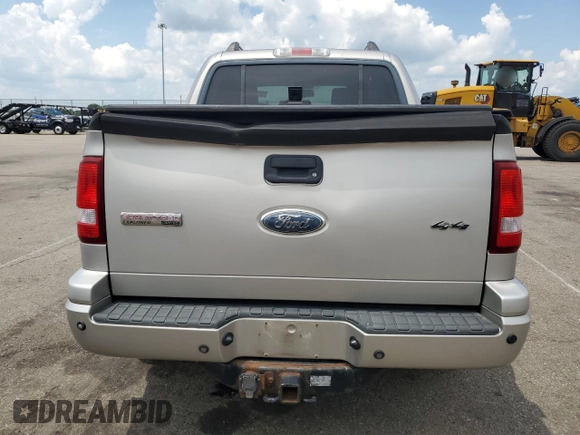 2007 Ford Explorer Sport Trac Limited with VIN 1FMEU53857UA96313, listed as a Copart auction lot 62613825 with 200,413 mi miles and Clean title. Bid and sale history available at DreamBid. Image 6.