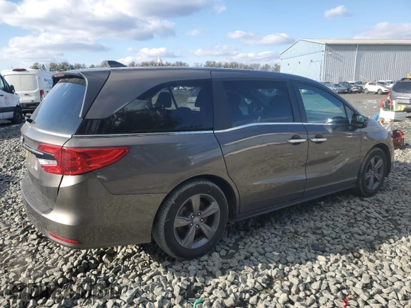 2021 Honda Odyssey EX with VIN 5FNRL6H57MB036907, listed as a Copart auction lot 44449705 with 40,863 mi miles and Salvage Title. Bid and sale history available at DreamBid. Image 3.