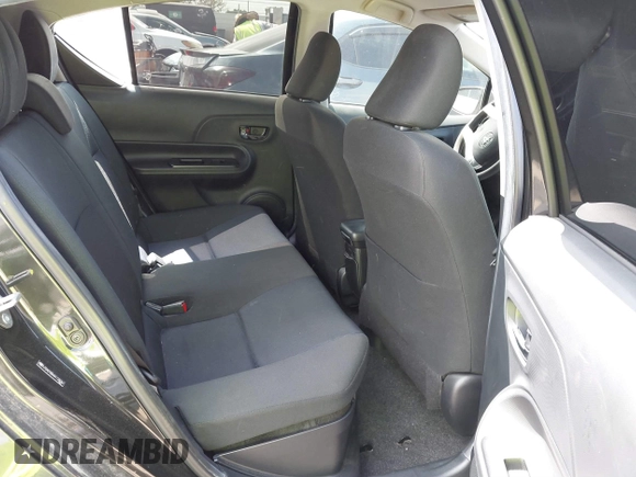 2016 Toyota Prius One z VIN JTDKDTB34G1125061, wystawiony jako IAAI lot #41866419 z przebiegiem 50 617 mil mil oraz . Historia ofert i sprzedaży dostępna na DreamBid. Obrazek 8.