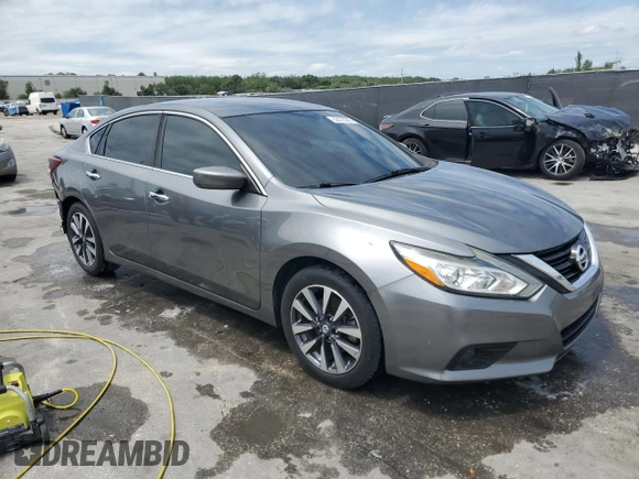 2017 Nissan Altima 2.5 SV with VIN 1N4AL3AP8HC117074, listed as a Copart auction lot 52078885 with 139,409 mi miles and Salvage Title. Bid and sale history available at carsss.com. Image 4.