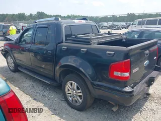 2008 Ford Explorer Sport Trac Limited z VIN 1FMEU53E78UA12158, wystawiony jako IAAI lot #42415255 z przebiegiem 165 925 mil mil oraz . Historia ofert i sprzedaży dostępna na DreamBid. Obrazek 14.