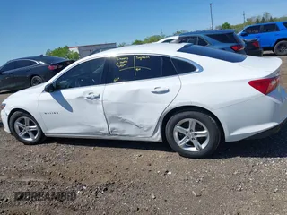 2019 Chevrolet Malibu LS z VIN 1G1ZB5ST1KF175159, wystawiony jako IAAI lot #42240454 z przebiegiem 74 815 mil mil oraz . Historia ofert i sprzedaży dostępna na DreamBid. Obrazek 14.