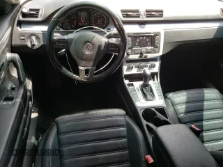 2015 Volkswagen CC R-Line with VIN WVWBP7AN8FE819258, listed as a Copart auction lot 61005363 with 92,997 mi miles. Bid and sale history available at carsss.com. Image 8.