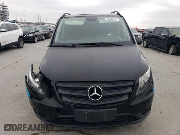 2016 Mercedes-Benz Metris Cargo z VIN WD3PG2EAXG3171266, wystawiony jako Copart lot #43595185 z przebiegiem 101 889 mil mil oraz Szkoda całkowita • Salvage title. Historia ofert i sprzedaży dostępna na DreamBid. Obrazek 5.
