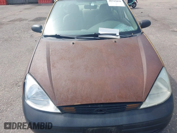 2001 Ford Focus SE with VIN 1FAFP34P81W369028, listed as a IAAI auction lot 40325039 with 147,277 mi miles and . Bid and sale history available at carsss.com. Image 6.