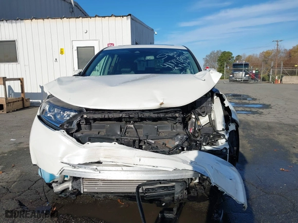 2018 Honda CR-V EX-L with VIN 2HKRW1H85JH504019, listed as a IAAI auction lot 40179782 with 33,878 mi miles. Bid and sale history available at carsss.com. Image 13.