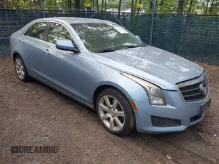 2013 Cadillac ATS z VIN 1G6AA5RA7D0141165, wystawiony jako IAAI lot #42146986 z przebiegiem 127 688 mil mil oraz . Historia ofert i sprzedaży dostępna na DreamBid. Obrazek 1.