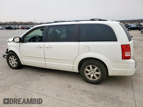 2008 Chrysler Town & Country Touring with VIN 2A8HR54P68R841618, listed as a Copart auction lot 48199205 with 153,058 mi miles and Salvage title. Bid and sale history available at DreamBid. Image 2.