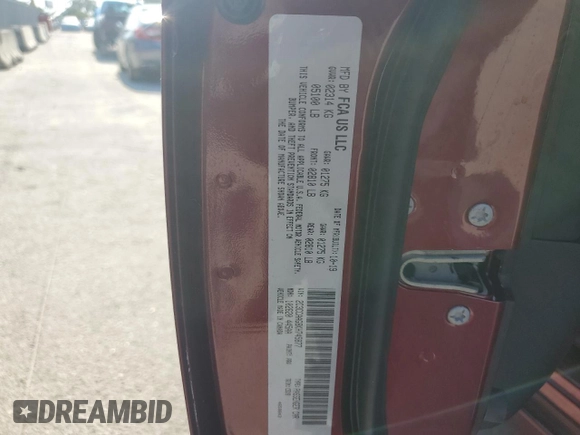 2019 Chrysler 300 Touring with VIN 2C3CCAAG8KH745877, listed as a Copart auction lot 53188825 with 33,171 mi miles and Salvage Title. Bid and sale history available at carsss.com. Image 13.