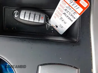 2015 Nissan Altima S z VIN 1N4AL3AP7FN908374, wystawiony jako IAAI lot #42322910 z przebiegiem 147 395 mil mil oraz . Historia ofert i sprzedaży dostępna na DreamBid. Obrazek 11.