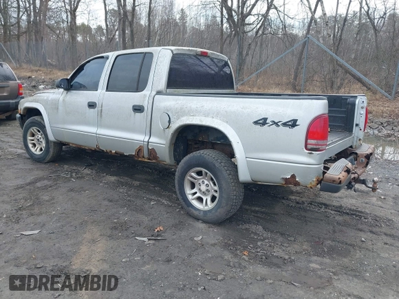 2004 Dodge Dakota Sport with VIN 1D7HG38K54S634958, listed as a IAAI auction lot 41831018 with 135,917 mi miles. Bid and sale history available at carsss.com. Image 3.