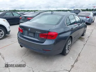 2018 BMW 3 Series 330i xDrive with VIN WBA8D9C55JEM32703, listed as a IAAI auction lot 42478412 with 79,000 mi miles and . Bid and sale history available at DreamBid. Image 4.
