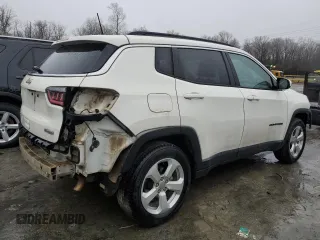 2018 Jeep Compass Altitude with VIN 3C4NJDBBXJT331696, listed as a Copart auction lot 44139355 with 107,443 mi miles and Salvage Title. Bid and sale history available at carsss.com. Image 3.
