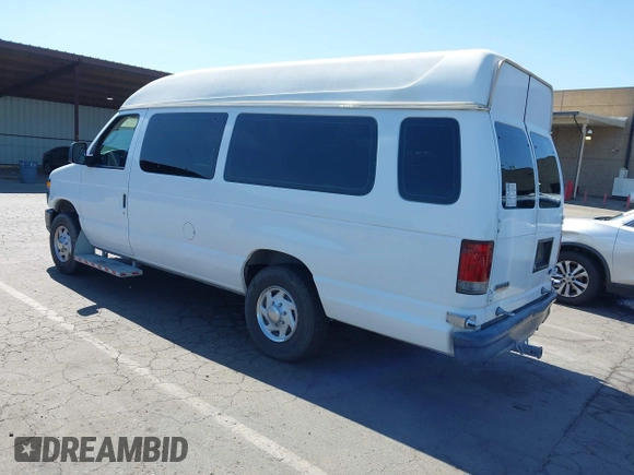 2008 Ford Econoline Cargo Commercial with VIN 1FTNS24W48DB56945, listed as a IAAI auction lot 42520468 with 97,068 mi miles and . Bid and sale history available at DreamBid. Image 3.