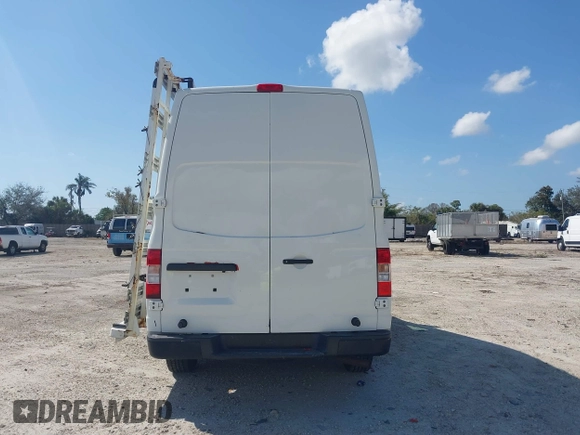 2020 Nissan NV Cargo SV z VIN 1N6BF0LY8LN803023, wystawiony jako IAAI lot #41555879 z przebiegiem 54 421 mil mil oraz . Historia ofert i sprzedaży dostępna na DreamBid. Obrazek 16.