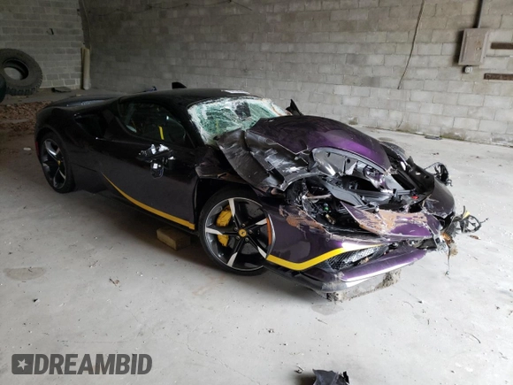2023 Ferrari SF90 z VIN ZFF95NLA8P0299159, wystawiony jako Copart lot #52724044 z przebiegiem Nie podano mil oraz Szkody całkowita. Historia ofert i sprzedaży dostępna na DreamBid. Obrazek 4.