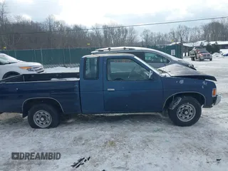 1993 Nissan Hardbody z VIN 1N6HD16S9PC395940, wystawiony jako IAAI lot #41311013 z przebiegiem 170 001 mil mil oraz . Historia ofert i sprzedaży dostępna na DreamBid. Obrazek 13.