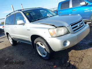 2006 Toyota Highlander w/3rd Row z VIN JTEEP21A460144675, wystawiony jako IAAI lot #42142915 z przebiegiem 226 508 mil mil oraz . Historia ofert i sprzedaży dostępna na DreamBid. Obrazek 1.