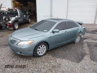 2007 Toyota Camry CE z VIN 4T1BE46K37U716769, wystawiony jako IAAI lot #42233779 z przebiegiem 166 265 mil mil oraz . Historia ofert i sprzedaży dostępna na DreamBid. Obrazek 2.