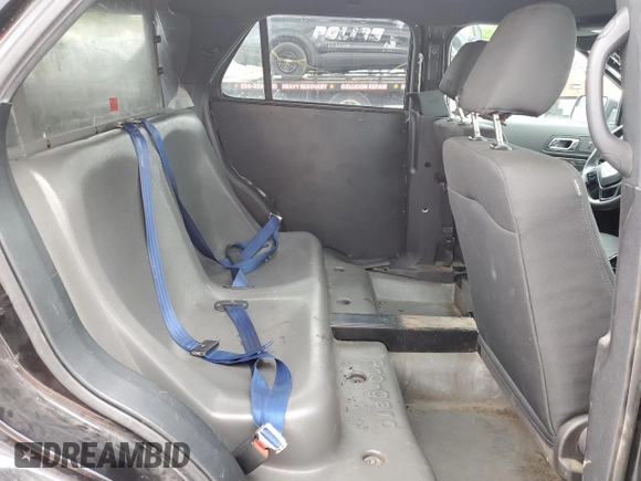 2019 Ford Police Interceptor Utility z VIN 1FM5K8AR0KGB44522, wystawiony jako Copart lot #58401635 z przebiegiem Nie podano mil oraz Tytuł czysty. Historia ofert i sprzedaży dostępna na DreamBid. Obrazek 11.