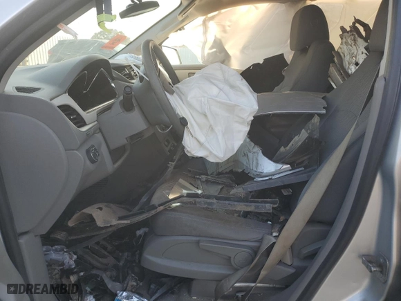 2015 Chevrolet Traverse LS with VIN 1GNKRFED2FJ226497, listed as a Copart auction lot 89246925 with 0 mi miles and Non Repairable. Bid and sale history available at carsss.com. Image 7.