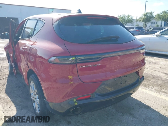 2024 Dodge Hornet R/T with VIN ZACPDFCW9R3A27668, listed as a IAAI auction lot 41966433 with 27,422 mi miles and . Bid and sale history available at DreamBid. Image 3.