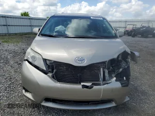 2015 Toyota Sienna LE AAS with VIN 5TDKK3DC8FS582699, listed as a Copart auction lot 56682415 with 195,915 mi miles and Salvage title. Bid and sale history available at DreamBid. Image 5.