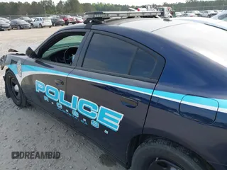 2021 Dodge Charger Police with VIN 2C3CDXAT6MH639895, listed as a IAAI auction lot 42104026 with 24,314 mi miles and . Bid and sale history available at DreamBid. Image 14.