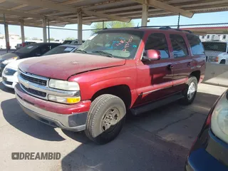 2004 Chevrolet Tahoe LS z VIN 1GNEC13T34R293457, wystawiony jako IAAI lot #42058799 z przebiegiem 255 517 mil mil oraz . Historia ofert i sprzedaży dostępna na DreamBid. Obrazek 2.
