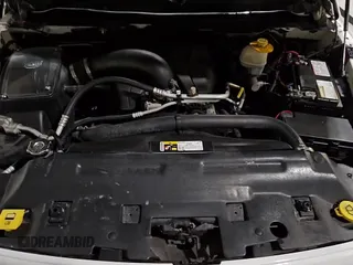 2014 Ram 1500 Sport z VIN 1C6RR7HT7ES257714, wystawiony jako Copart lot #68514545 z przebiegiem 163 475 mil mil oraz Czysty tytuł • Clean title. Historia ofert i sprzedaży dostępna na DreamBid. Obrazek 14.