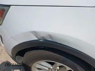 2017 Ford Explorer XLT с VIN 1FM5K7DH1HGC08461, выставлен на аукционе IAAI как лот 42604721 с пробегом 165 450 миль миль и . История ставок и продаж доступна на DreamBid. Изображение 6.