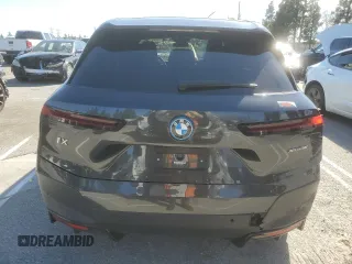 2023 BMW iX xDrive50 with VIN WB523CF0XPCL66917, listed as a Copart auction lot 46616815 with 40,505 mi miles and Salvage Title. Bid and sale history available at carsss.com. Image 6.