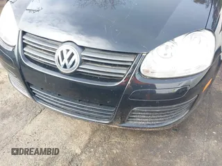 2010 Volkswagen Jetta Wolfsburg Edition с VIN 3VWRJ7AJ2AM159649, выставлен на аукционе IAAI как лот 41734701 с пробегом 144 214 миль миль и . История ставок и продаж доступна на DreamBid. Изображение 6.