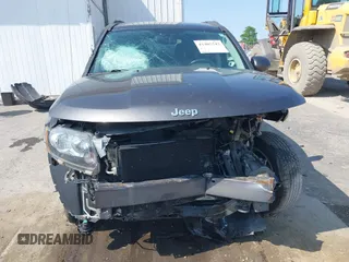 2017 Jeep Compass High Altitude with VIN 1C4NJDEB8HD151094, listed as a IAAI auction lot 42405543 with 98,244 mi miles and . Bid and sale history available at DreamBid. Image 6.
