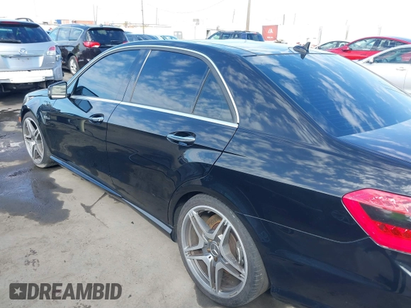 2010 Mercedes-Benz E 63 AMG with VIN WDDHF7HBXAA162896, listed as a IAAI auction lot 41698765 with 137,519 mi miles and . Bid and sale history available at DreamBid. Image 6.