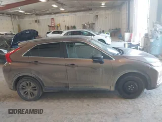 2020 Mitsubishi Eclipse Cross LE with VIN JA4AS4AA0LZ030395, listed as a IAAI auction lot 42582412 with 79,412 mi miles and . Bid and sale history available at DreamBid. Image 14.