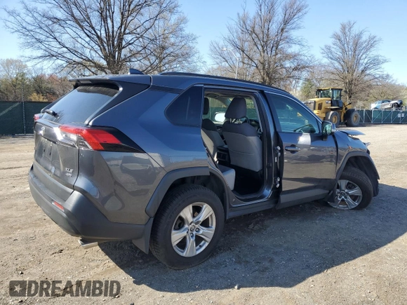 2020 Toyota RAV4 XLE with VIN JTMP1RFV2LD056442, listed as a Copart auction lot 51305755 with 134,357 mi miles and Salvage Title. Bid and sale history available at carsss.com. Image 3.