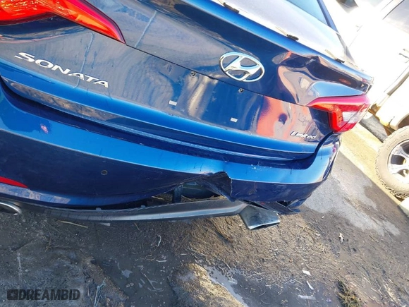2016 Hyundai Sonata 2.4L Sport with VIN 5NPE34AF4GH391609, listed as a IAAI auction lot 41443136 with 67,088 mi miles. Bid and sale history available at carsss.com. Image 6.