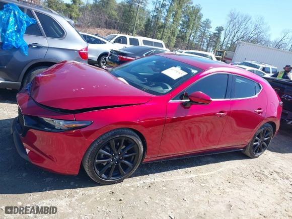 2019 Mazda Mazda3 Hatchback w/Premium Pkg with VIN JM1BPBNMXK1143918, listed as a IAAI auction lot 41774753 with 28,340 mi miles. Bid and sale history available at carsss.com. Image 14.