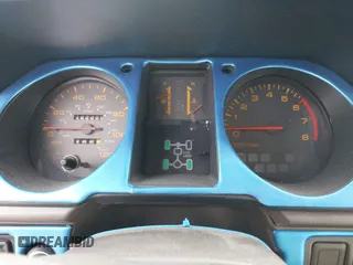 1995 Mitsubishi Montero z VIN JA4MR41H7SJ010597, wystawiony jako IAAI lot #41610885 z przebiegiem 162 406 mil mil oraz . Historia ofert i sprzedaży dostępna na DreamBid. Obrazek 7.