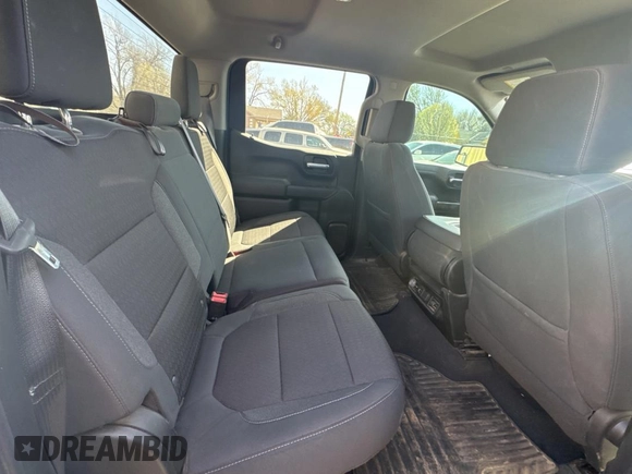 2021 Chevrolet Silverado 1500 LT with VIN 3GCUYDED1MG238048, listed as a Copart auction lot 50354435 with 156,095 mi miles and Clean Title. Bid and sale history available at carsss.com. Image 6.