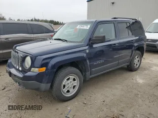 2012 Jeep Patriot Sport with VIN 1C4NJRBBXCD576519, listed as a Copart auction lot 52649775 with 142,019 mi miles and Clean Title. Bid and sale history available at carsss.com. Image 1.