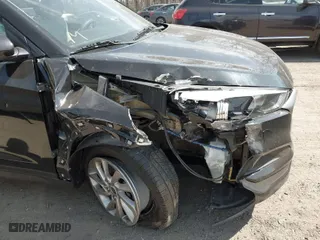 2018 Hyundai Tucson SE with VIN KM8J23A45JU603646, listed as a IAAI auction lot 41838097 with 64,704 mi miles. Bid and sale history available at carsss.com. Image 6.