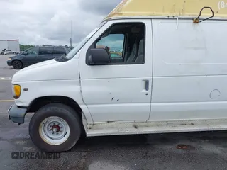 2002 Ford Econoline Cargo с VIN 1FTSE34L92HA84131, выставлен на аукционе IAAI как лот 42404153 с пробегом 175 259 миль миль и . История ставок и продаж доступна на DreamBid. Изображение 13.
