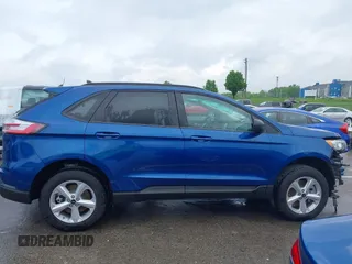 2024 Ford Edge SE z VIN 2FMPK4G93RBA72662, wystawiony jako IAAI lot #42097425 z przebiegiem 7 234 mil mil oraz . Historia ofert i sprzedaży dostępna na DreamBid. Obrazek 14.