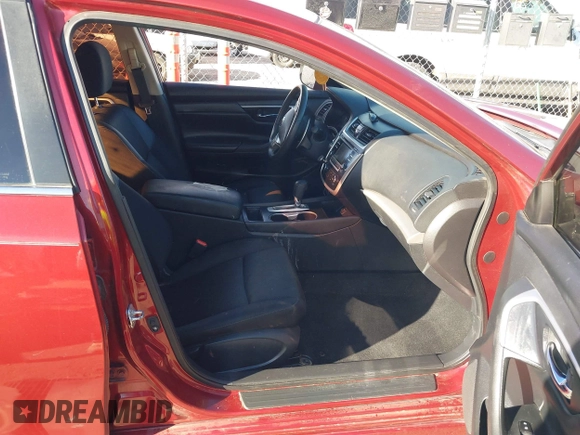 2016 Nissan Altima SR with VIN 1N4AL3AP5GC128614, listed as a IAAI auction lot 41625773 with 123,549 mi miles and . Bid and sale history available at DreamBid. Image 5.