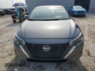 2025 Nissan Sentra S z VIN 3N1AB8BV9SY229200, wystawiony jako Copart lot #56155535 z przebiegiem 11 396 mil mil oraz Czysty tytuł • Clean title. Historia ofert i sprzedaży dostępna na DreamBid. Obrazek 5.