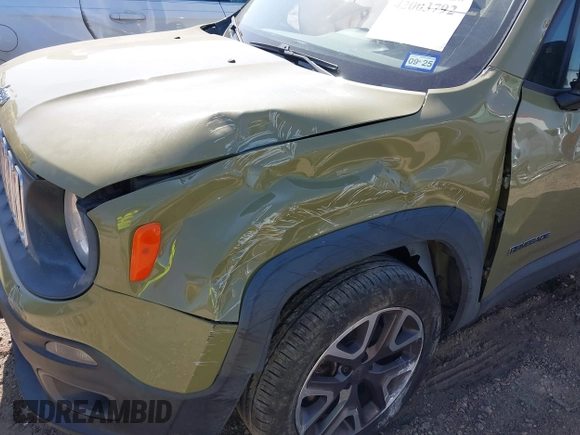 2015 Jeep Renegade Latitude with VIN ZACCJABT2FPB28170, listed as a IAAI auction lot 42003792 with 119,433 mi miles and . Bid and sale history available at DreamBid. Image 6.